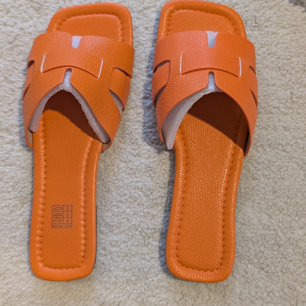 Orange slides, brand unknown